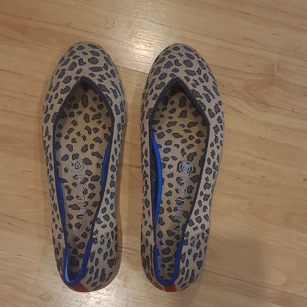 Cream and Black Flats with Leopard Print Design